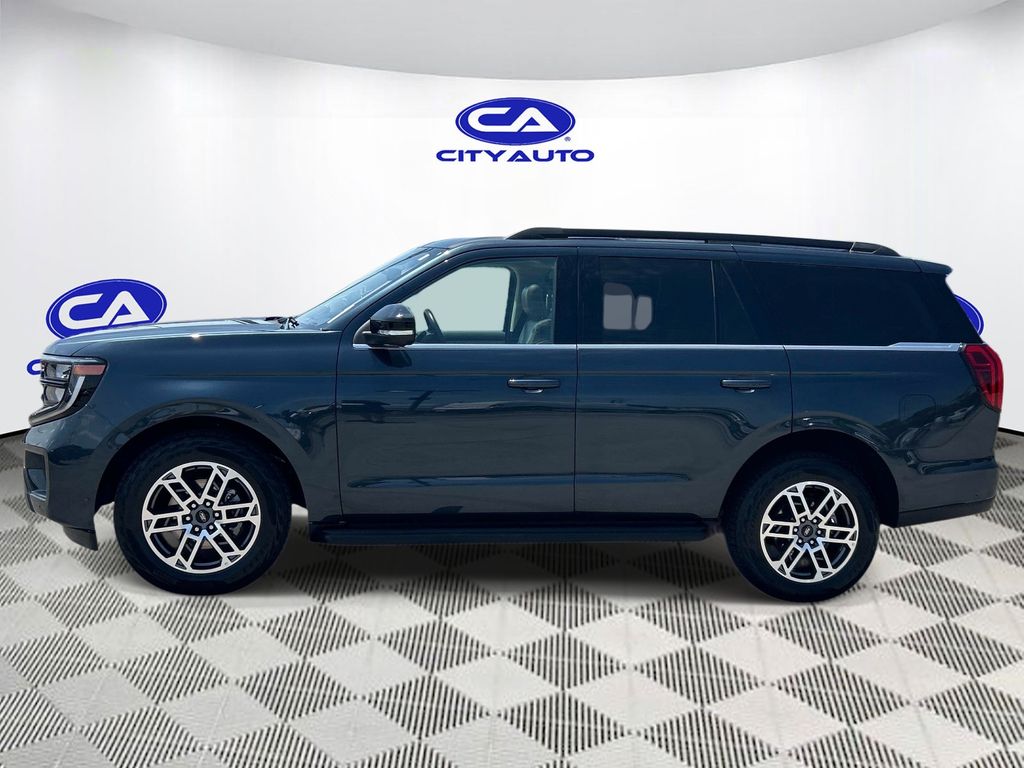 Used 2025 Ford Expedition SUV