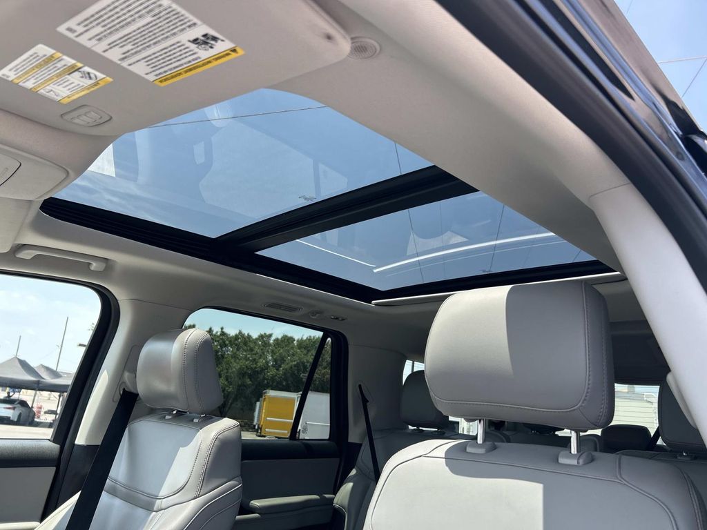 Used 2025 Ford Expedition SUV