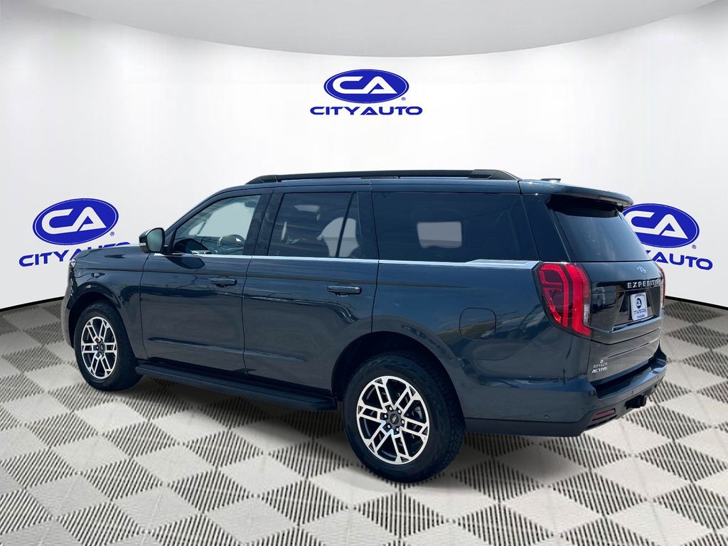 Used 2025 Ford Expedition SUV