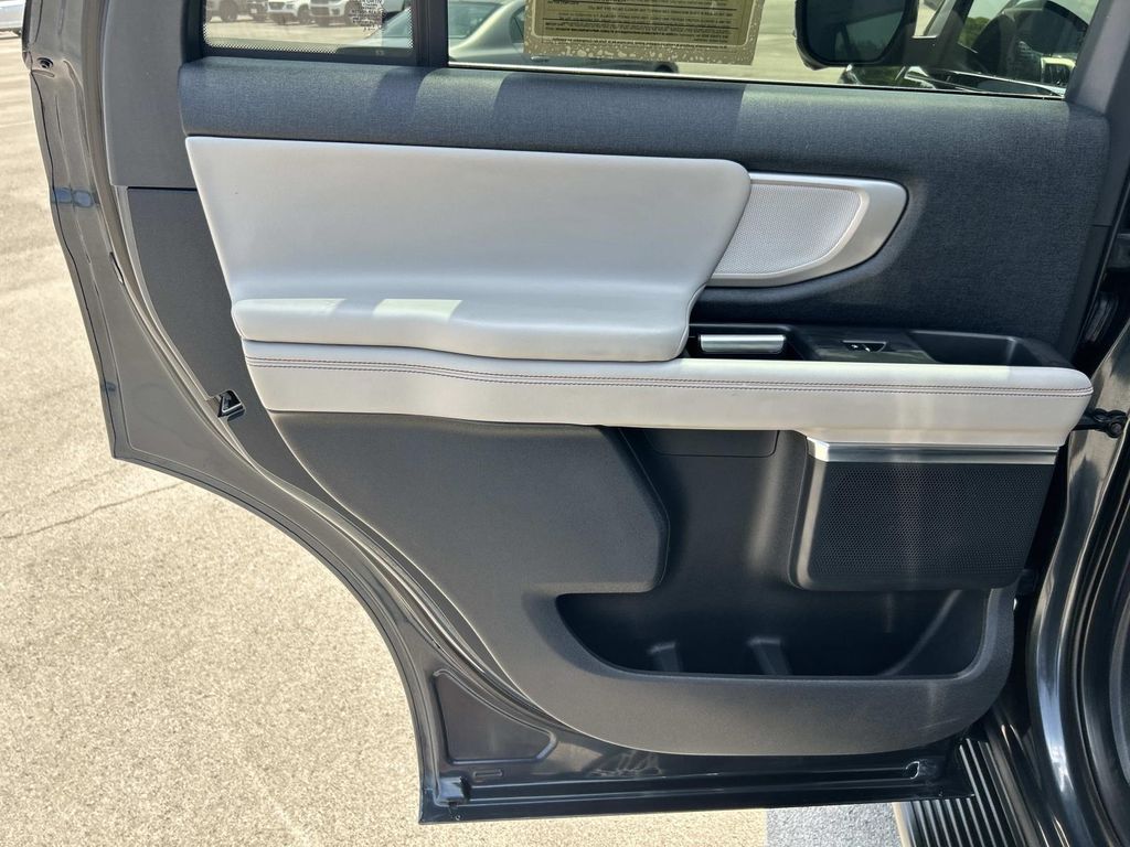 Used 2025 Ford Expedition SUV