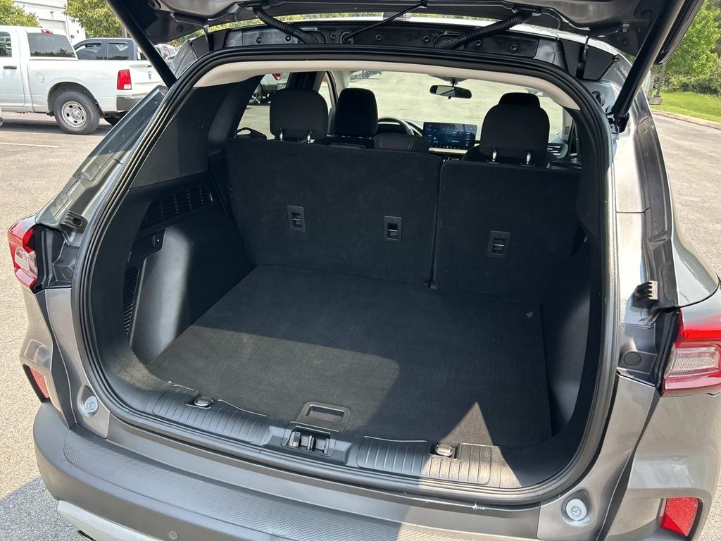 Used 2023 Ford Escape SUV
