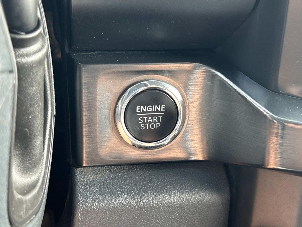 Used 2025 Ford F-250 Super Duty Truck