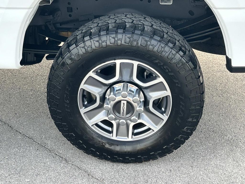 Used 2025 Ford F-250 Super Duty Truck