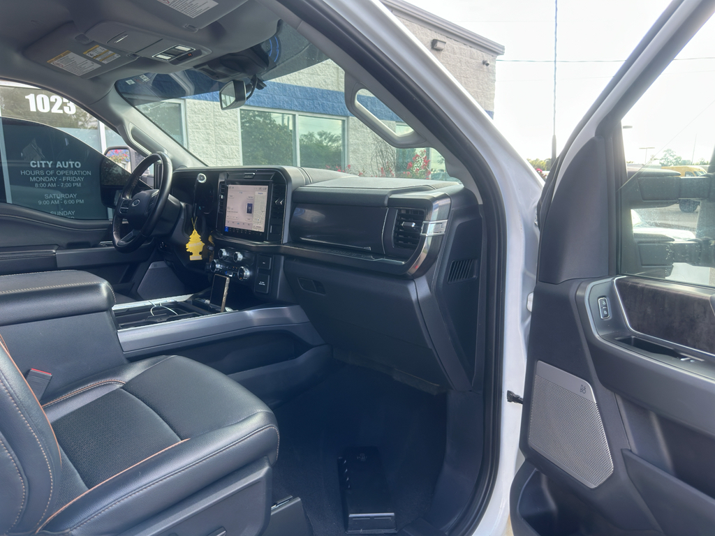 Used 2025 Ford F-250 Super Duty Truck