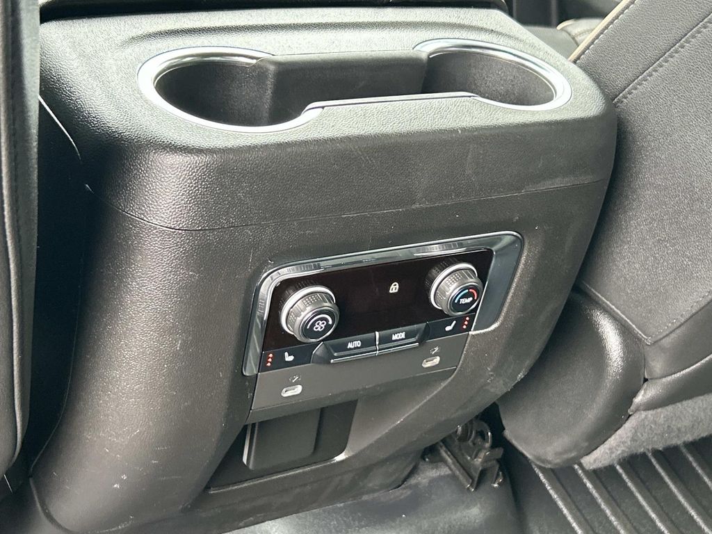 Used 2023 Chevrolet Suburban 1500 SUV
