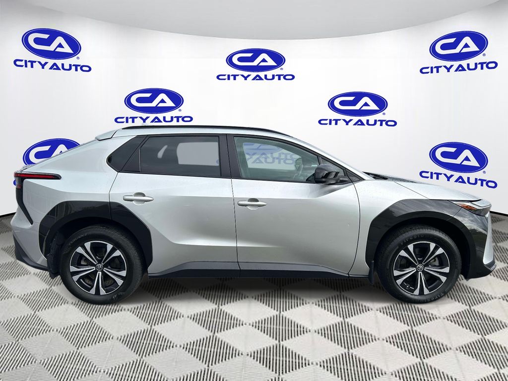 Used 2024 Toyota bZ4X XLE with VIN JTMABACA7RA088321 for sale in Murfreesboro, TN