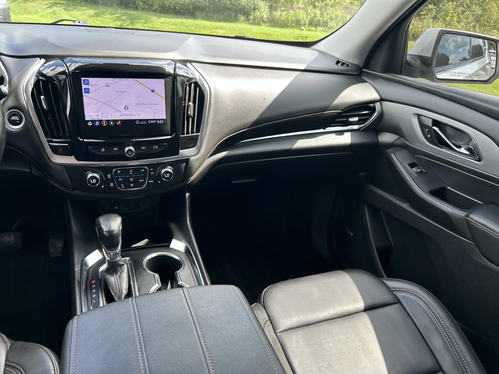 Used 2021 Chevrolet Traverse SUV