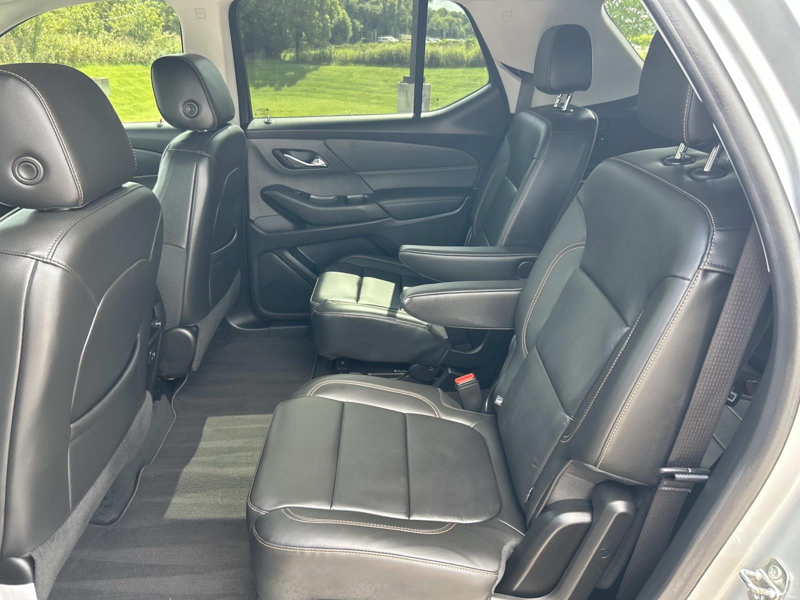 Used 2021 Chevrolet Traverse SUV