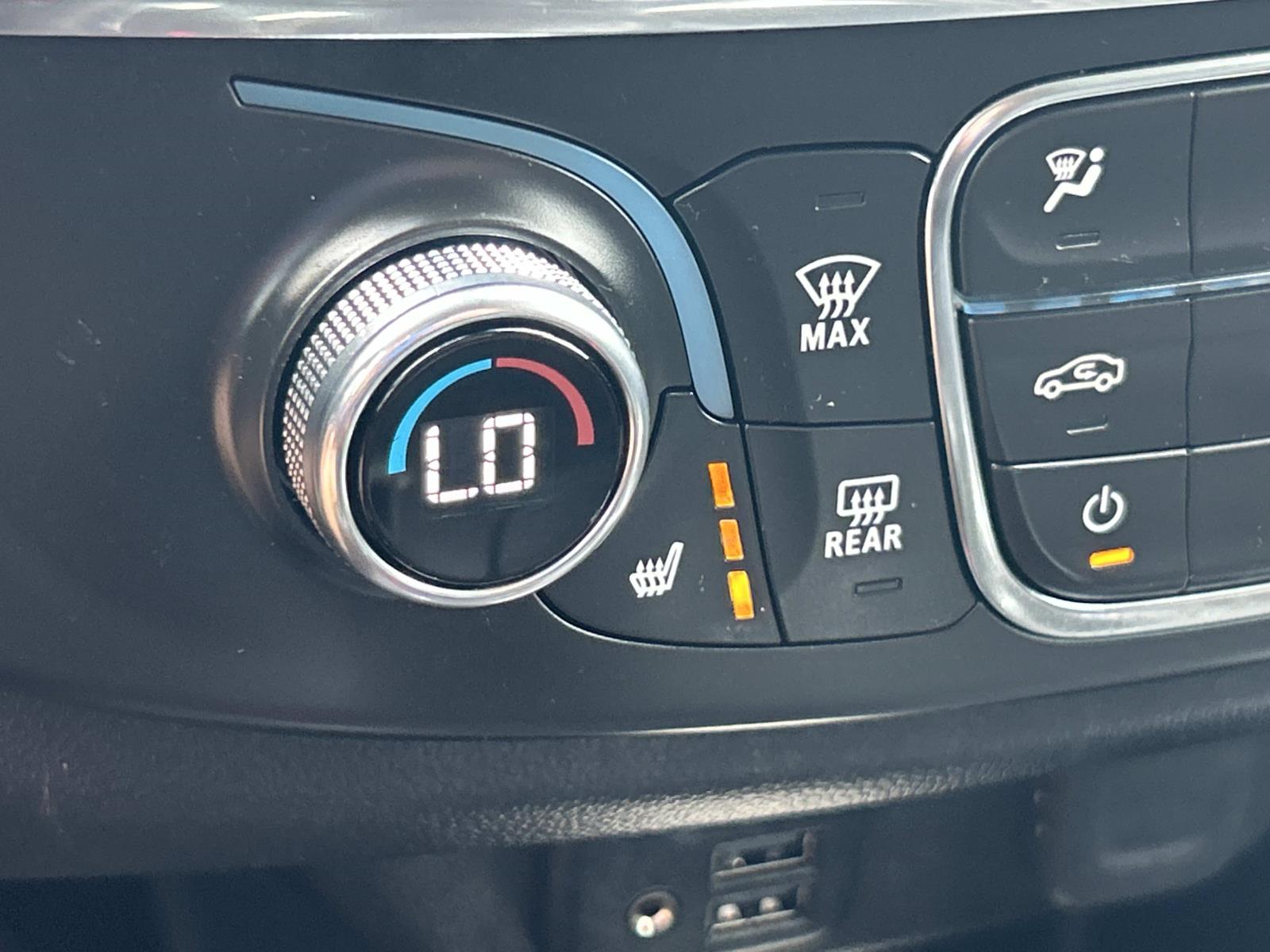 Used 2021 Chevrolet Traverse SUV