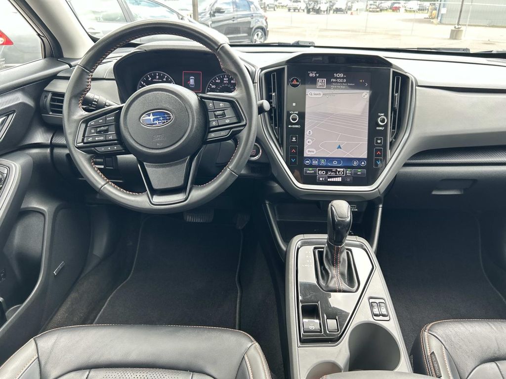 Vehicle photo 20