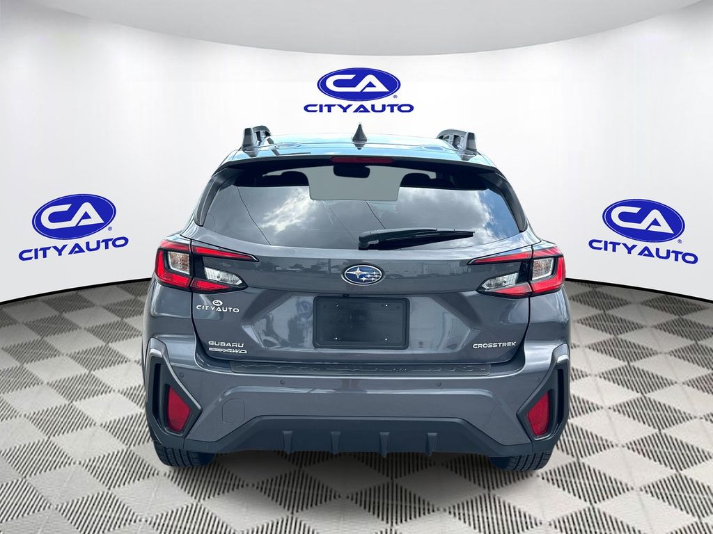 Vehicle photo 4