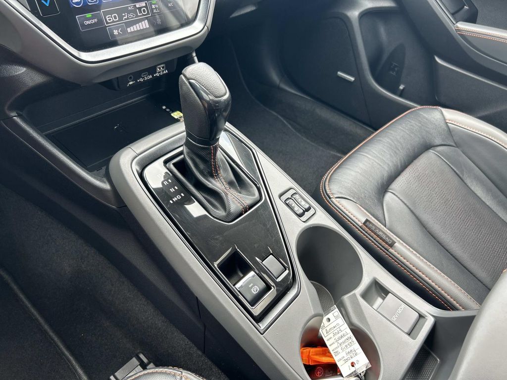 Vehicle photo 35