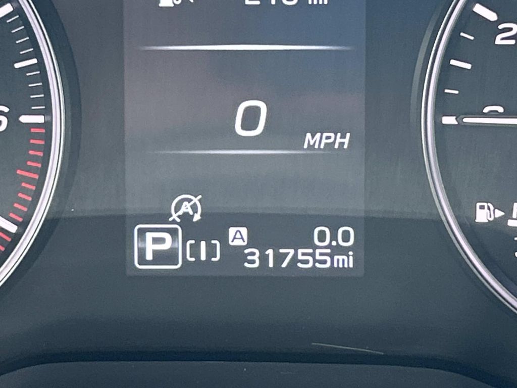Vehicle photo 42