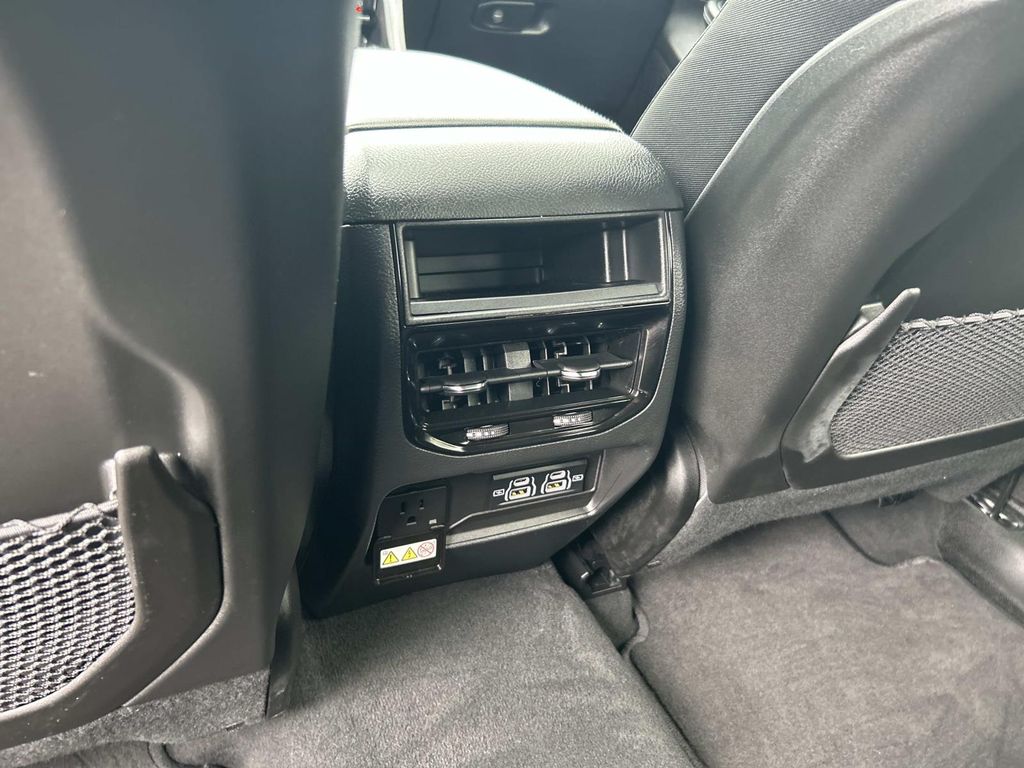 Used 2025 Jeep Grand Cherokee SUV