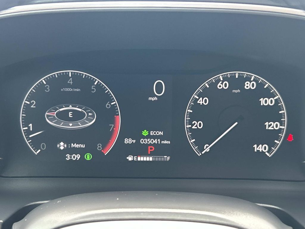 Used 2025 Honda Pilot SUV