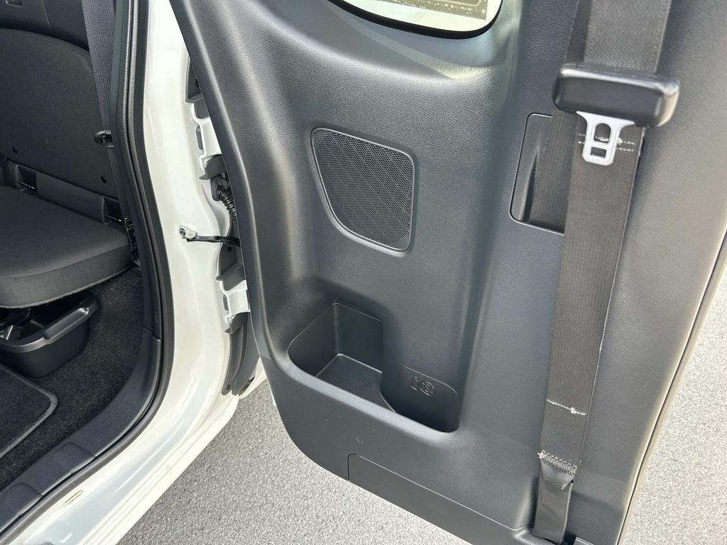 Used 2023 Nissan Frontier Truck