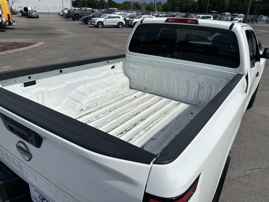 Used 2023 Nissan Frontier Truck