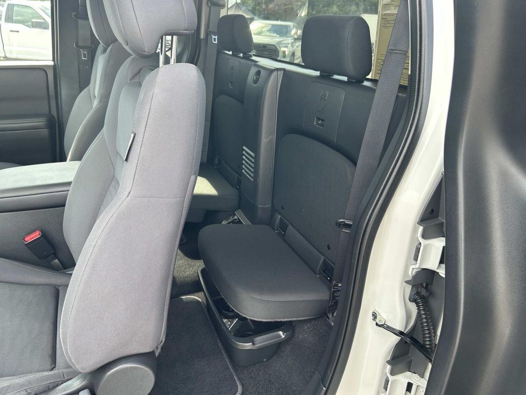 Used 2023 Nissan Frontier Truck
