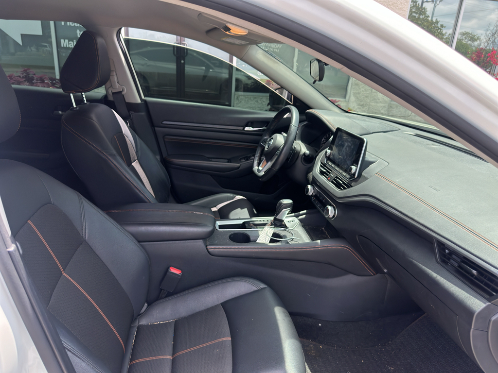 Used 2022 Nissan Altima Sedan