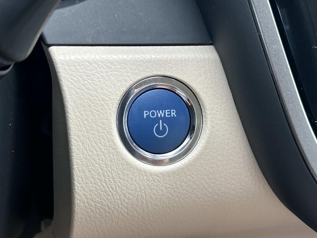 Used 2022 Toyota Camry Hybrid Sedan