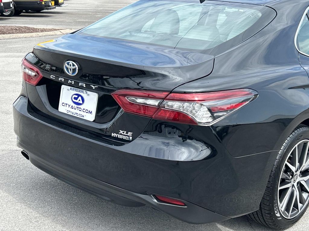 Used 2022 Toyota Camry Hybrid Sedan