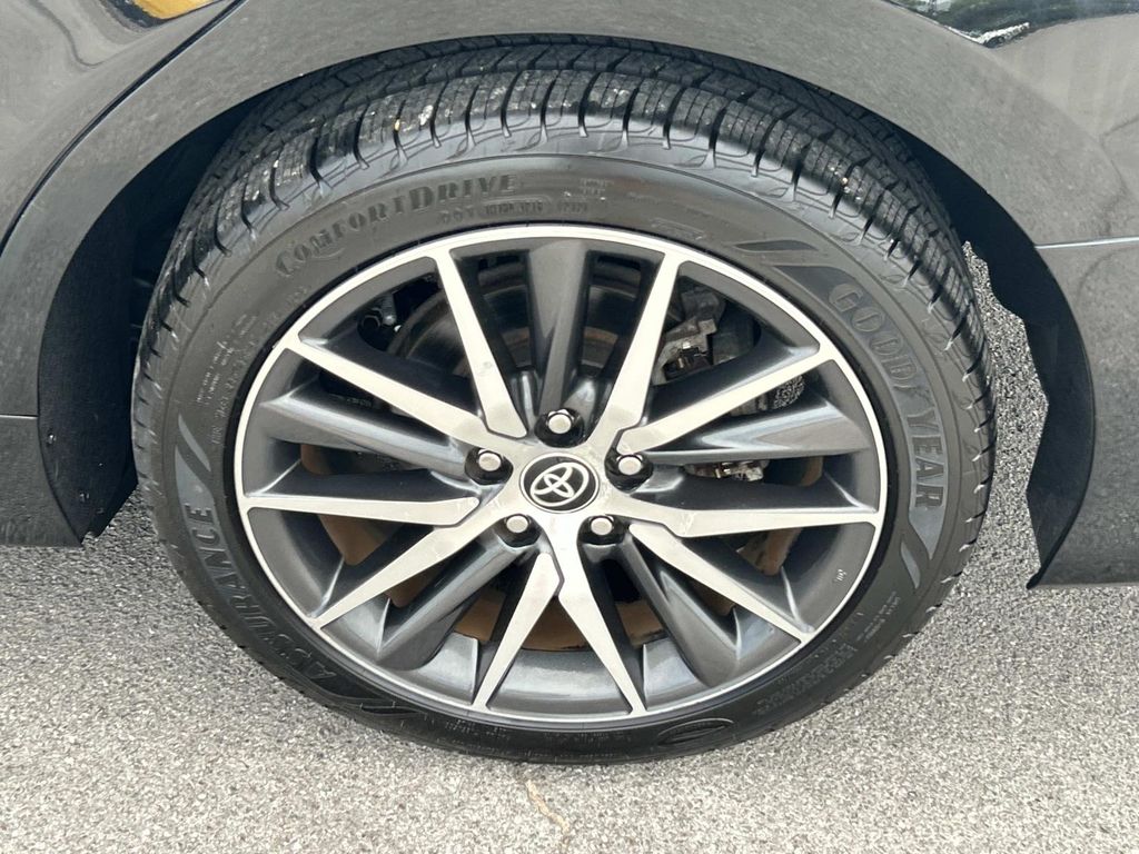 Used 2022 Toyota Camry Hybrid Sedan
