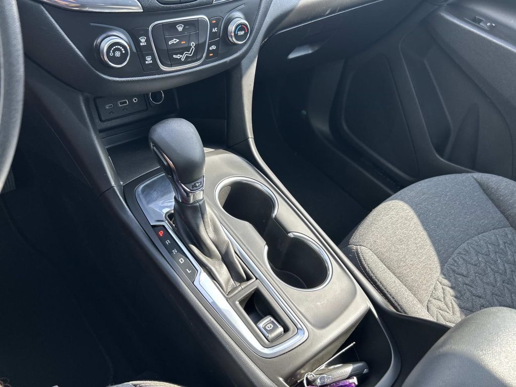 Used 2022 Chevrolet Equinox SUV
