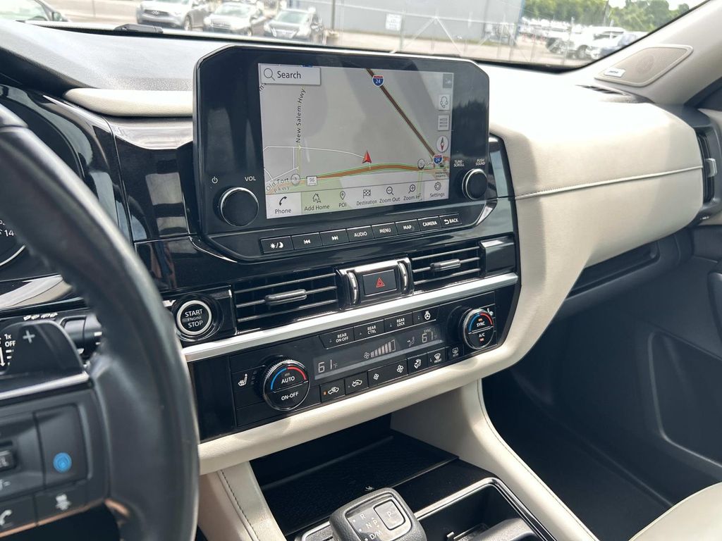 Used 2023 Nissan Pathfinder SUV