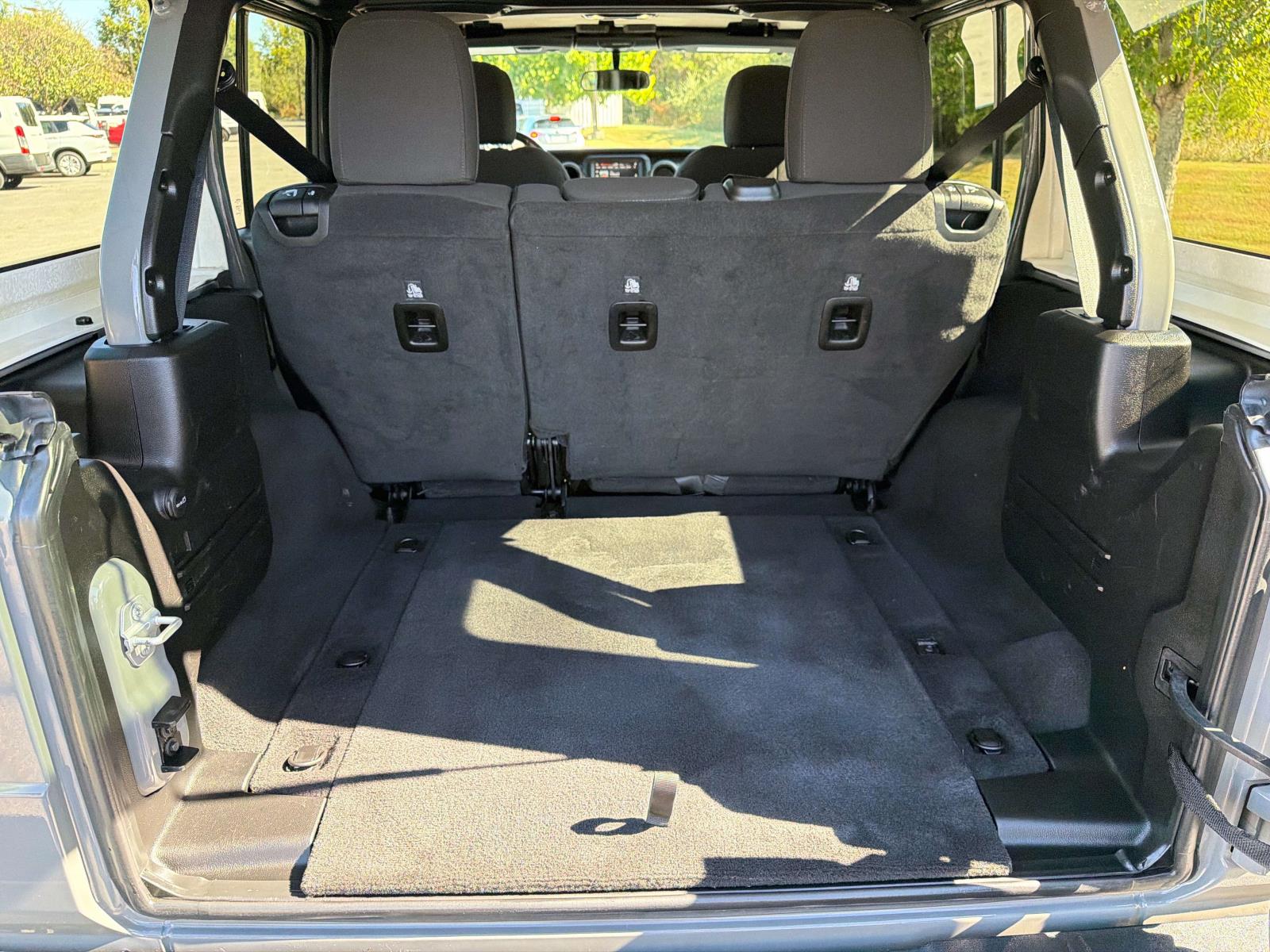 Used 2022 Jeep Wrangler SUV