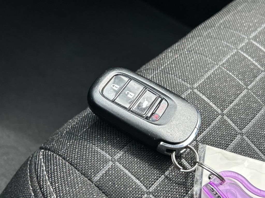 Used 2025 Honda HR-V SUV