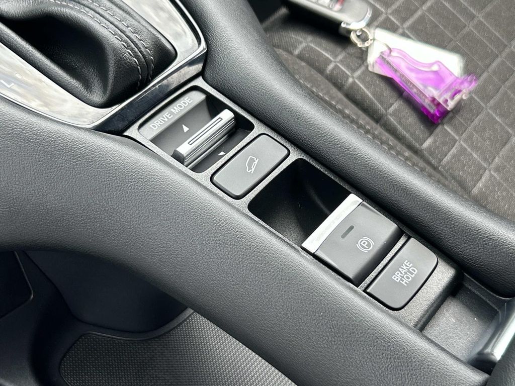 Used 2025 Honda HR-V SUV