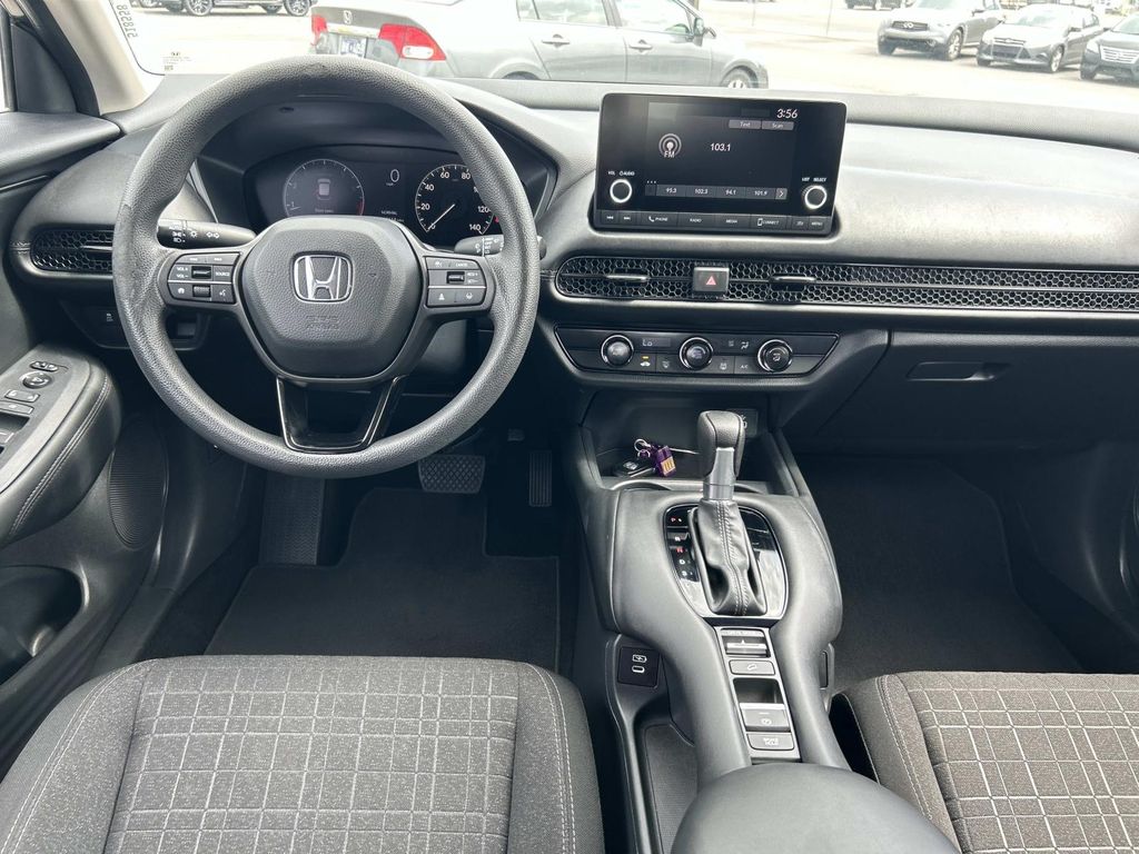 Used 2025 Honda HR-V SUV