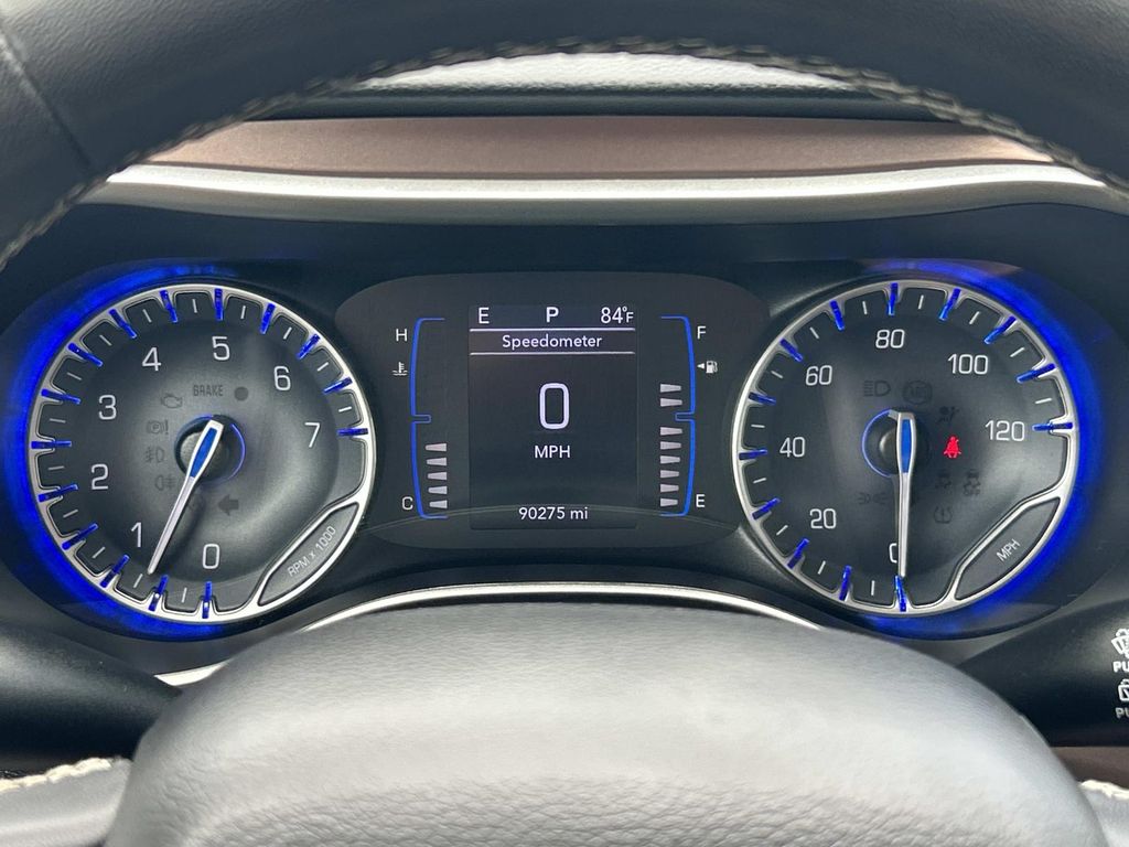 Used 2022 Chrysler Voyager Van