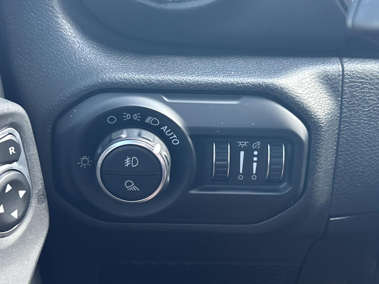Used 2020 Jeep Gladiator Truck