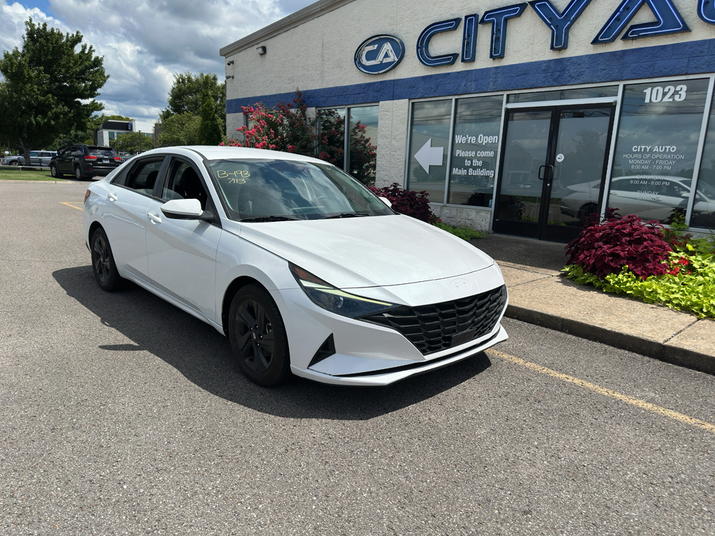 Used 2022 Hyundai Elantra Sedan