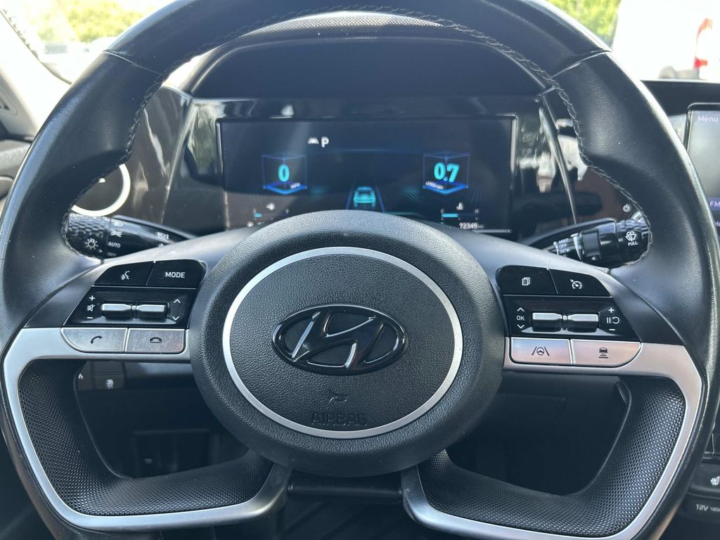 Used 2022 Hyundai Elantra Sedan