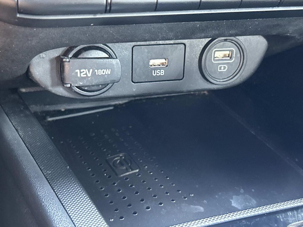 Used 2022 Hyundai Elantra Sedan