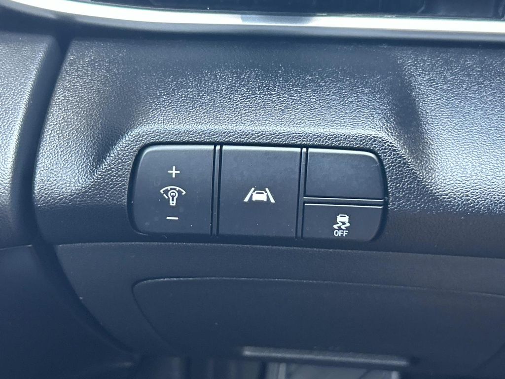Used 2022 Hyundai Elantra Sedan