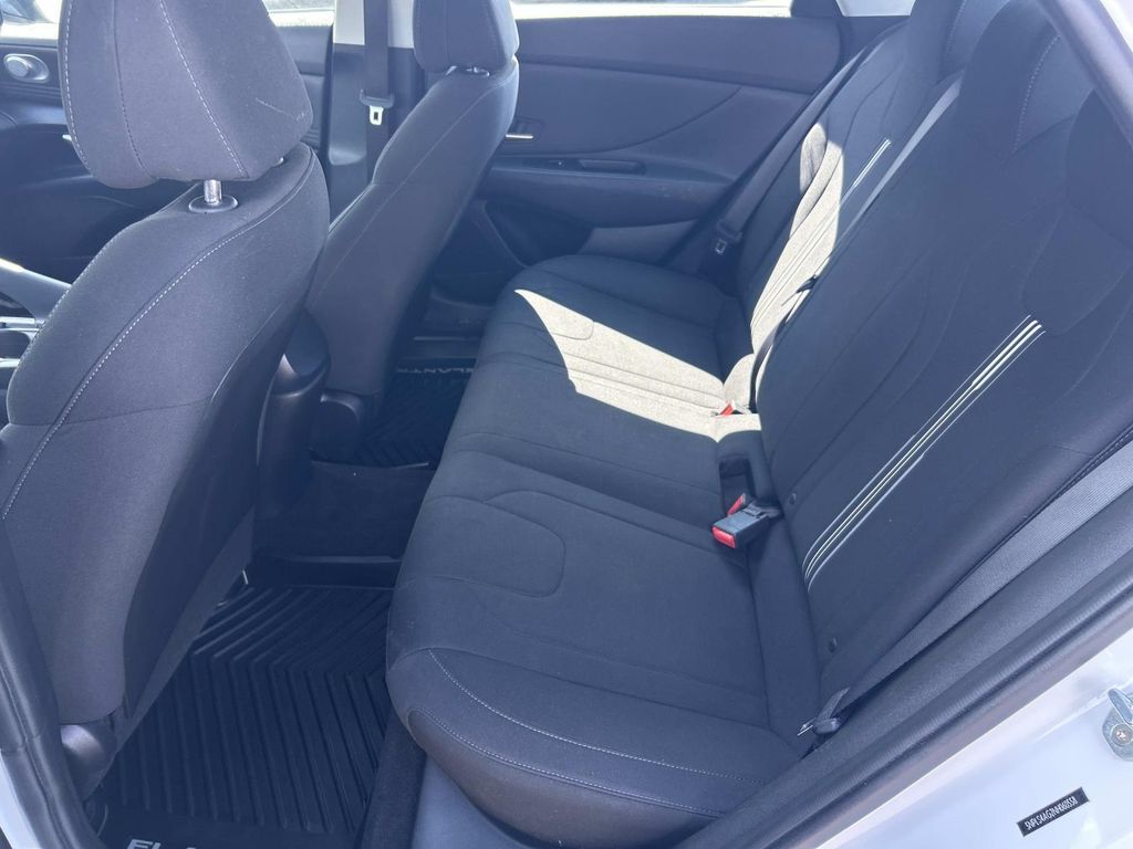 Used 2022 Hyundai Elantra Sedan