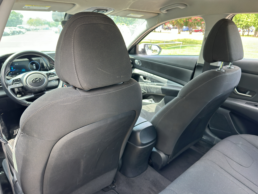 Used 2022 Hyundai Elantra Sedan