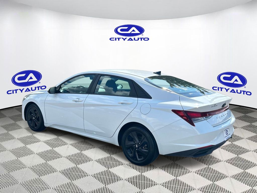 Used 2022 Hyundai Elantra Sedan