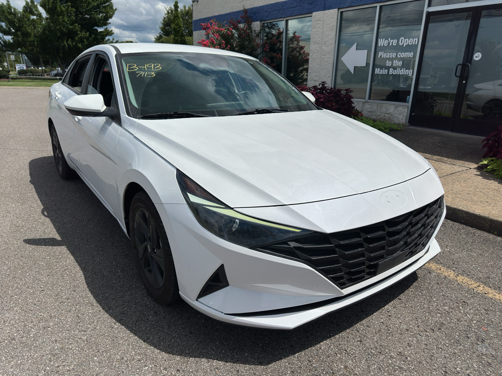 Used 2022 Hyundai Elantra Sedan
