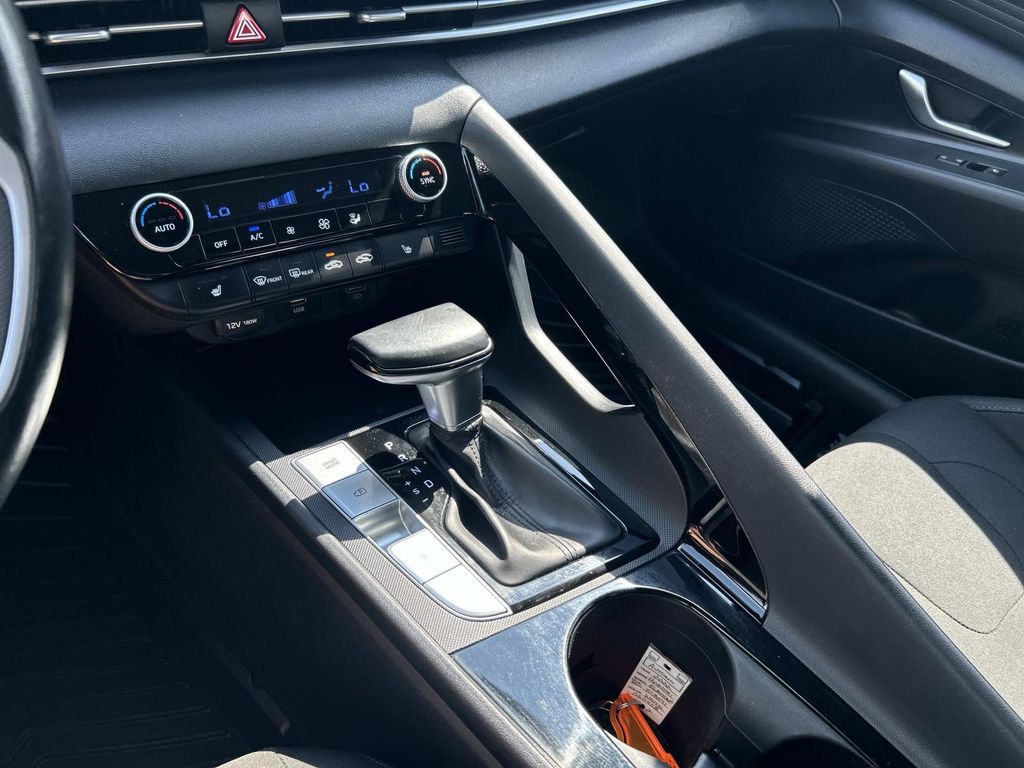 Used 2022 Hyundai Elantra Sedan