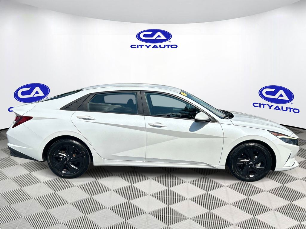 Used 2022 Hyundai Elantra Sedan