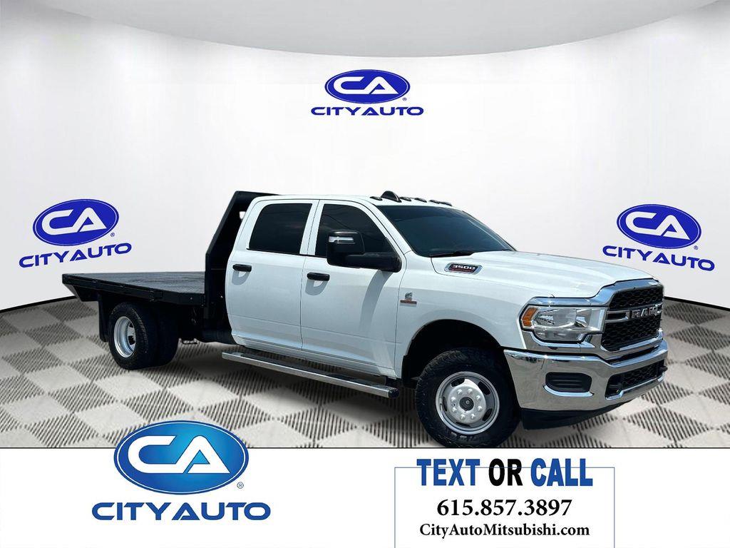 Vehicle photo 1