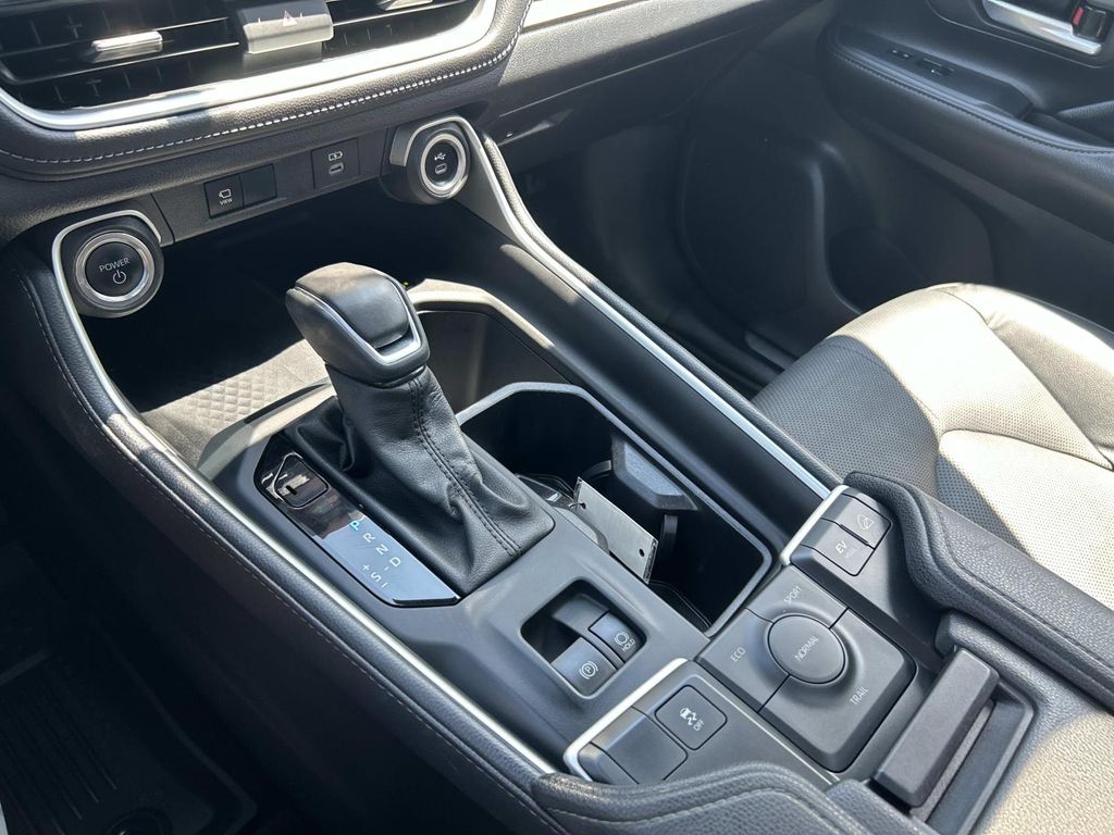 Used 2024 Toyota Grand Highlander Hybrid SUV