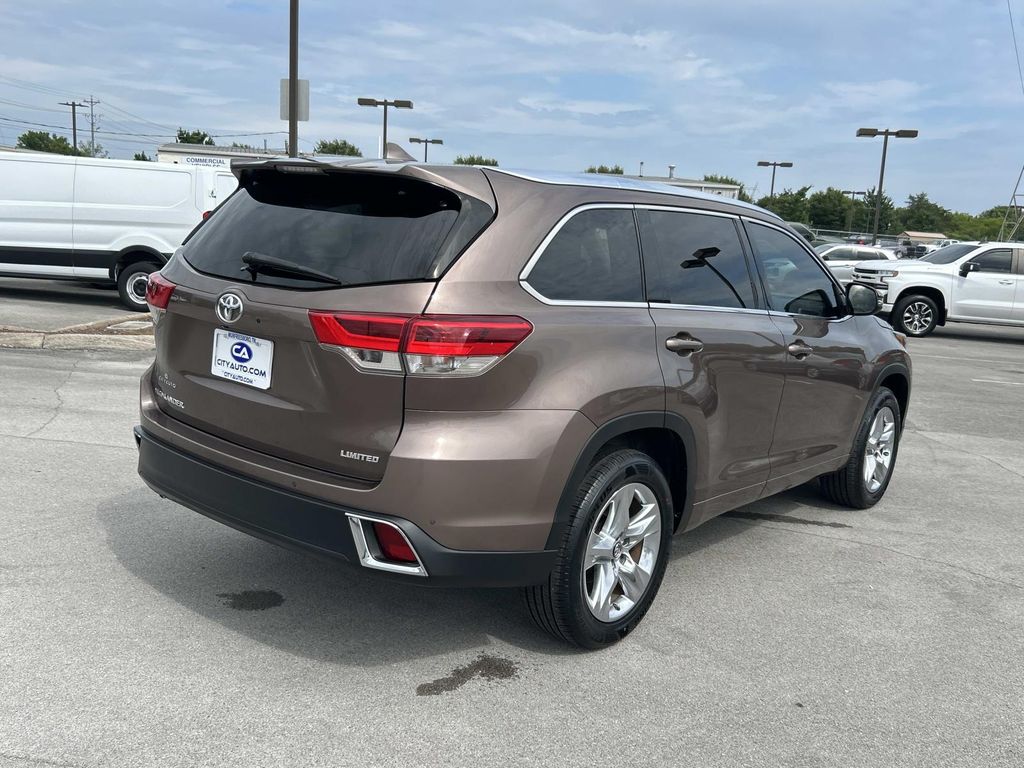 Used 2018 Toyota Highlander SUV