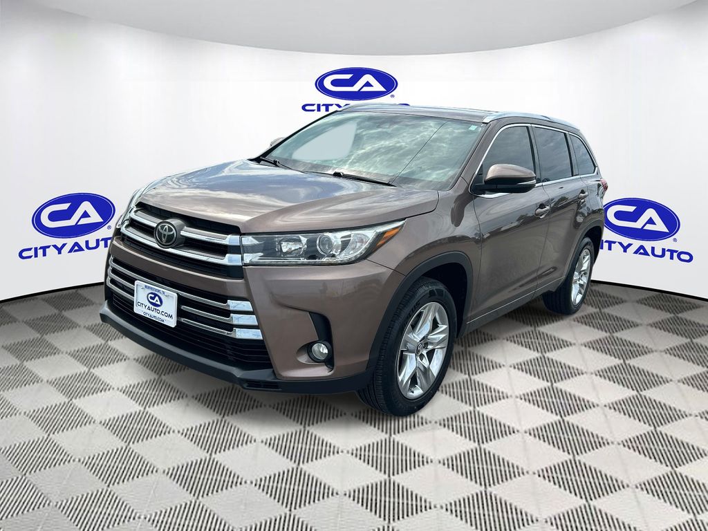 Used 2018 Toyota Highlander SUV