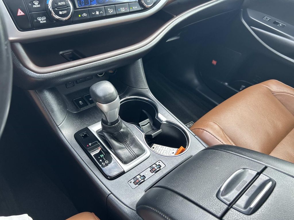 Used 2018 Toyota Highlander SUV