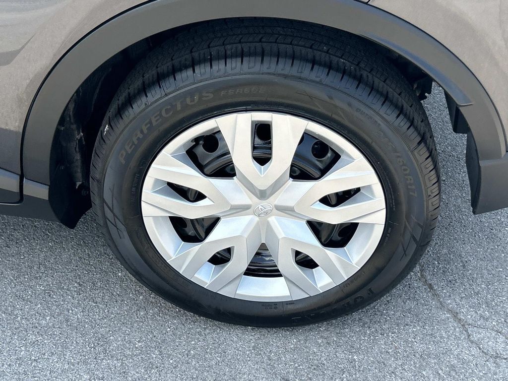 Used 2021 Toyota C-HR SUV